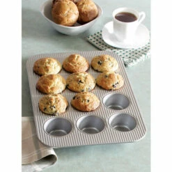 Best Sale 🔥 USA Pan Nonstick 12-Cup Muffin Pan 🎉