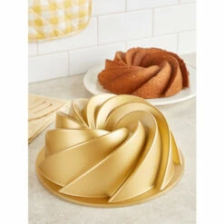 New 😉 Vermont Country Store Heritage Swirl Cast-Aluminum Bundt Pan 🛒