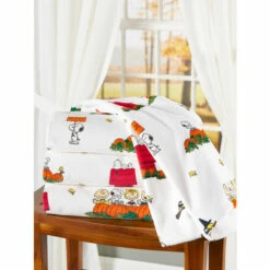 Buy ✔️ The Vermont Country Store Peanuts Great Pumpkin 🎃 Halloween Portuguese Cotton Bath Towel Collection 🛒